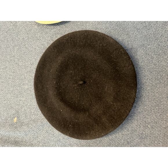 Auth Vnt Black Wool Bucket Derby Cloche Hat Mr. John 70s White Black Beret Lot 3 main image 4